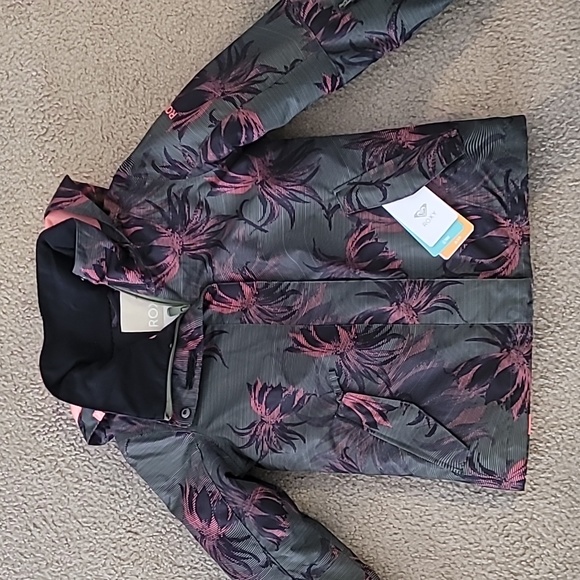 NWT Girls' Roxy Jetty Dryflight 10K/X3 Ski/Snowboard Jacket Size 10 M - Picture 1 of 4
